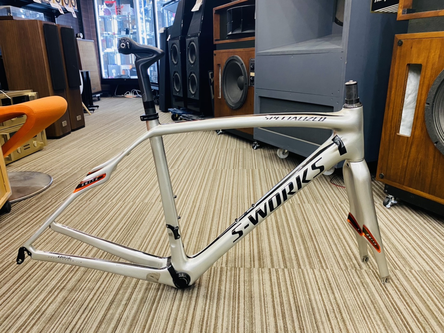 S-WORKS フレームセット 2013 ROUBAIX SL4｜高額買取のロードバイク