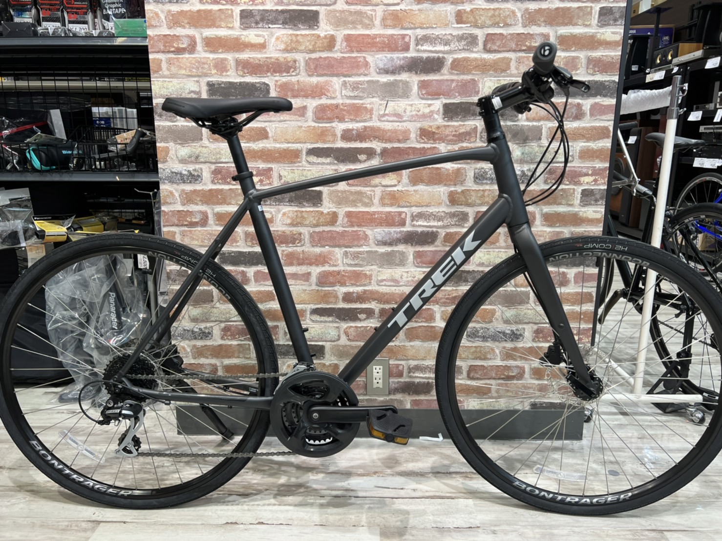 TREK クロスバイク FX2 DISC｜高額買取のロードバイクカウマン